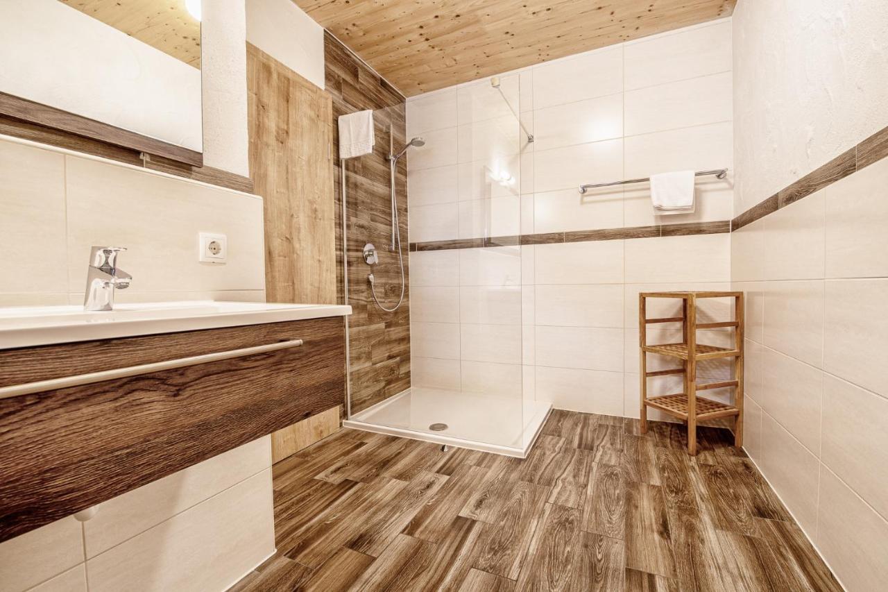 Chalets Hotter - Ferienhaus Mit E-Ladestation Zell am Ziller Exterior photo